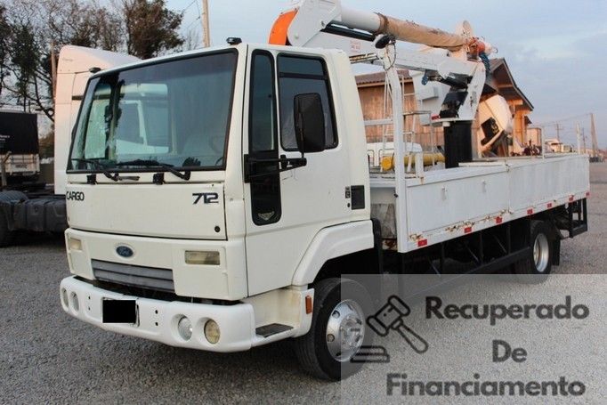 Ford Cargo 712 2009/2010 Com Cesto Aereo 
