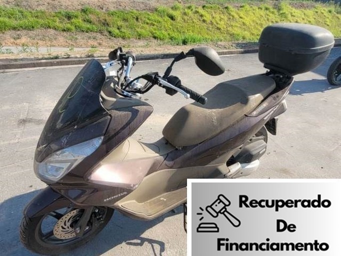 PCX 150 DLX