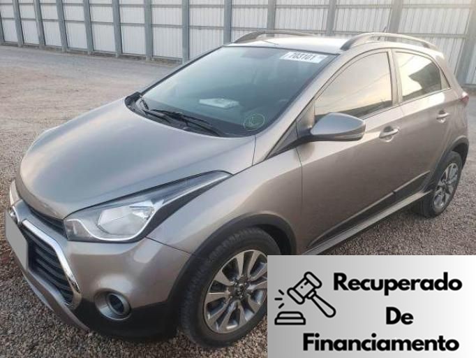 HYUNDAI HB20X 16/16