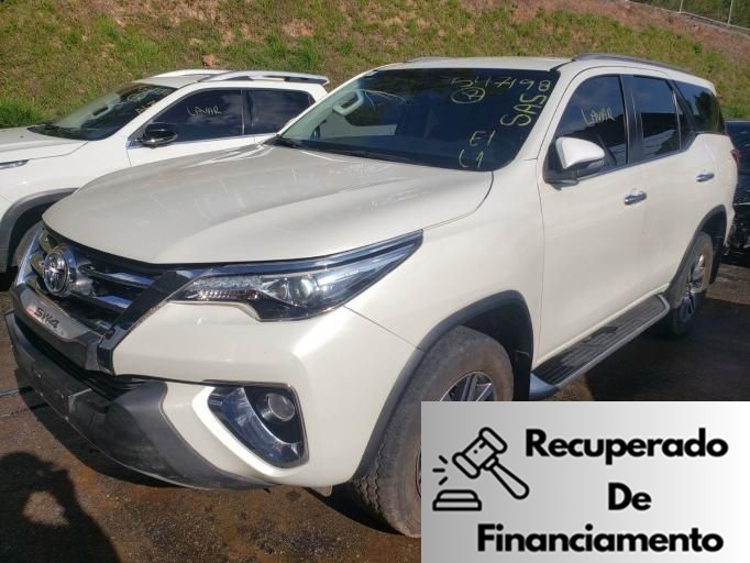 TOYOTA HILUX SW4 19/20